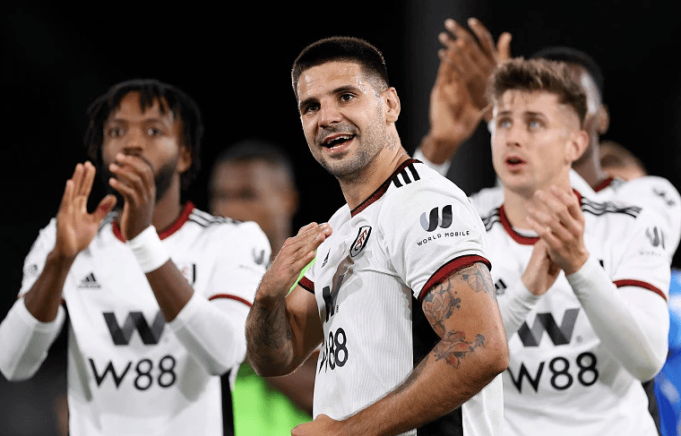 又迫使太阳 又迫使太阳